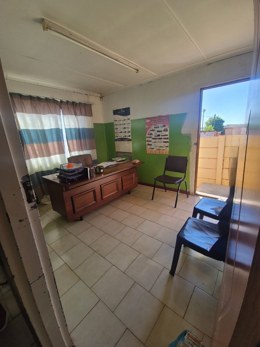 3 Bedroom Property for Sale in Kwa Nobuhle Eastern Cape